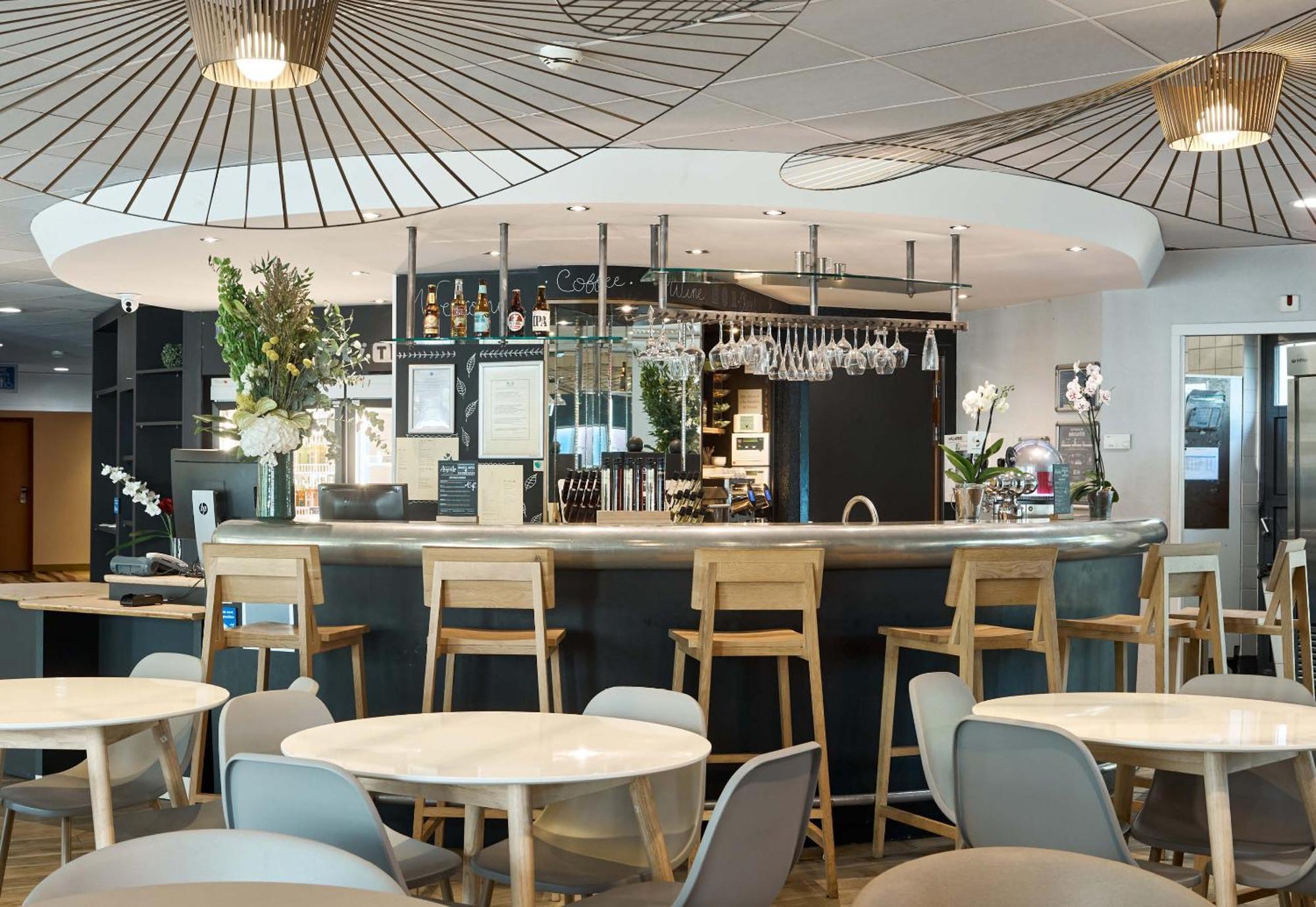 B&B Hotel Velizy Est ภายนอก รูปภาพ